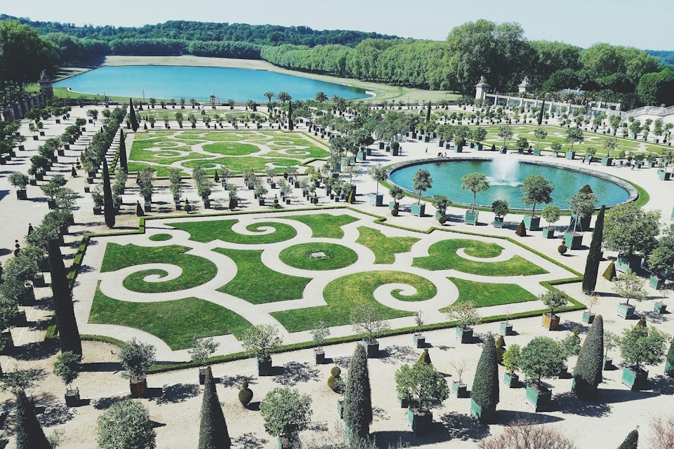 Versailles